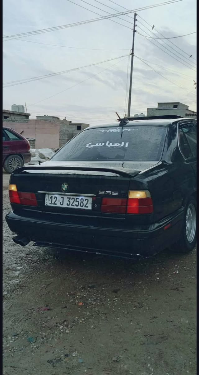 🛫السعر    ٤٢ وبيها مجال لشرايBMW✈️
اسود غير محدد.♓️

سلام عليكم للبيع 535  كير عادياصل وفصل وبليته 🆔

كير ومكينه بشرط ✅

موديل 1991✅

بجم كله جديد لايت وسكن كلا شغال ✅

طخم ويل كب صقر نضيف حيل ✅

مصبوغة جديدن✅
 سنوية 29  وكربون اكتروني  اموجود✅ 

داخل حلو ونضيف ✅

تبريد + تدفء شغال ✅

طخم تاير جديد بتري جديد ✅

مكاني موصل ايسر ✅

واتساب موجود ✅

☎️***********‬

