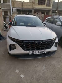 توكسان ٢٠٢٤ وراد خليجي فول مواصفات ماعدا فتحة مكان السيارة بغداد تحويل...