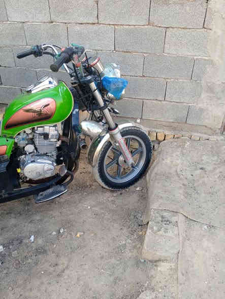 سلام عليكم ستوته البيع ميديل 21 بغداد الولدايه 
***********  سعر 1750وبيه مجال حك جيه
