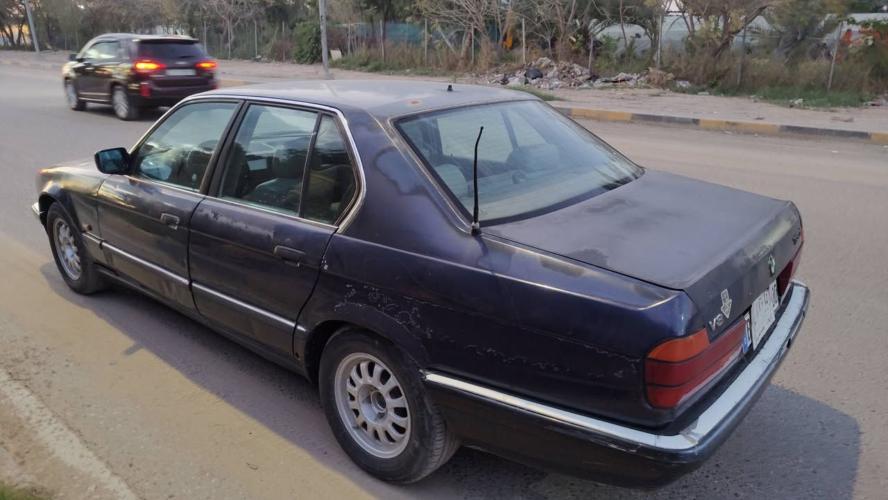 السلام عليكم
730 رقم كربلاء 

السياره جاهزه البارحه عطل عندي الگير

السياره جاهزه من كل شي كهربائيات كله شغال

مكينه 6 سلندر قبل شهرين شادلهه

تبريد بي نقص بس الفان منضومه كله شغاله

ابيع على وضع الكير  السعر 28 عنوان كربلا

***********

السياره ما بيهه كل ضربه
