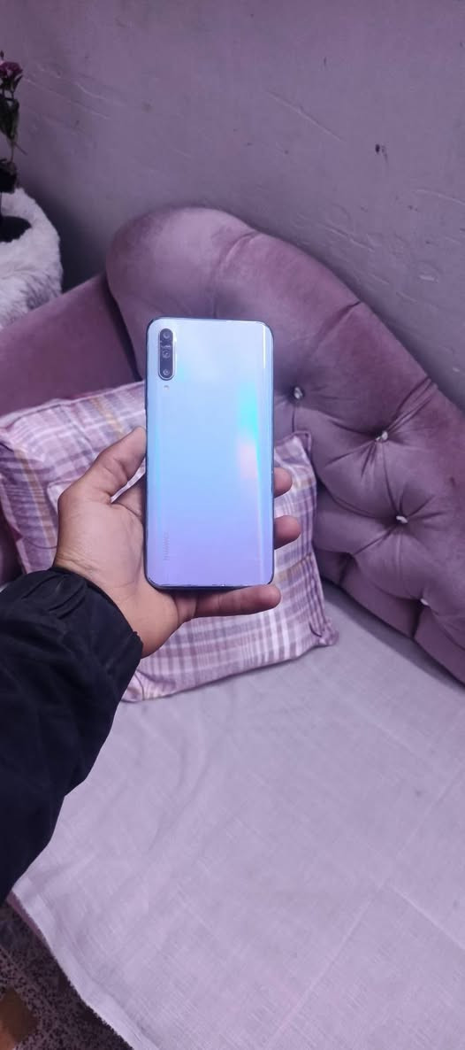 للبيع واي 9 ذكرا 128 الجهاز فقط امبدل جامه مال كامرا ادفع سعر بعجبني ابيعك ويرهم


**إذا كنت صاحب هذا الإعلان وتريد حذفه لأي سبب، رجاءا أرسل رسالة إلى الدعم الفني**