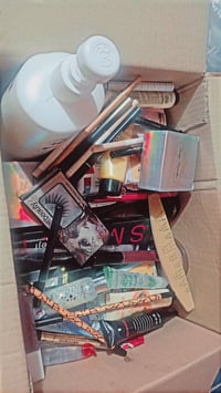 بكج عناية • مكياج • ٥٠ قطعة