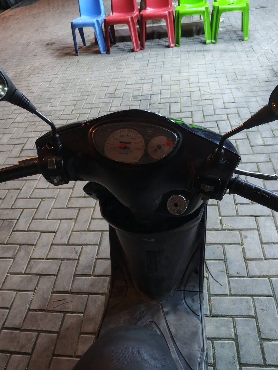 السلام عليكم بريز ياباني للبيع كابرتر كفالة عامة منفيس
موجود قبل شهرين نزلت من الرمبة السعر واتساب 
***********
