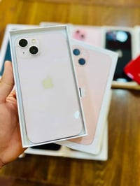 آيفون ١٣ • ١٢٨ • وردي