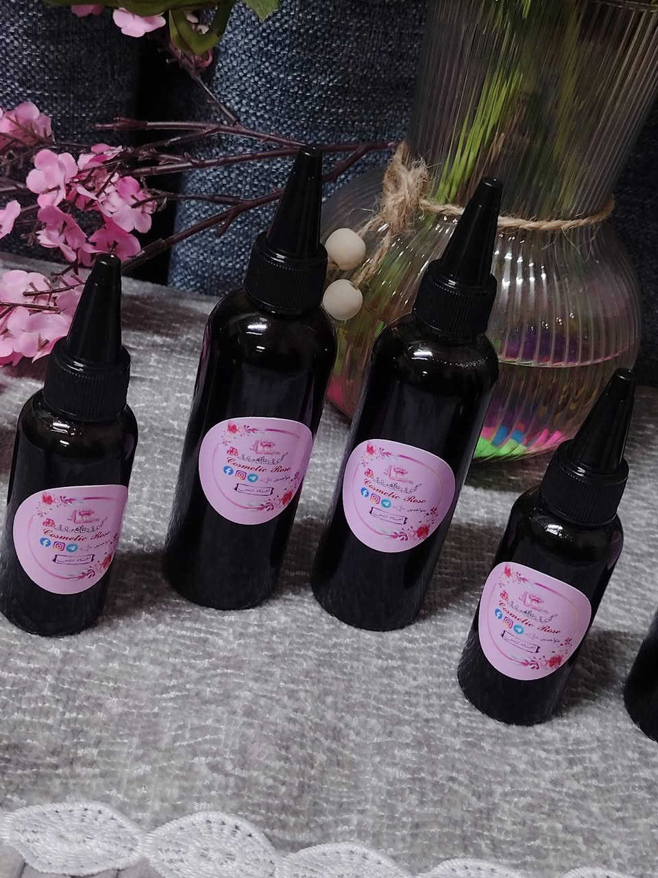 ✨ سرّ الشعر الصحي واللامع ✨
زيوتنا الخاصة تمنح شعرك قوة ولمعان غير عادي من أول استعمال.✨

تساعد على إيقاف التساقط، تغذية فروة الرأس، وتنشيط نمو الشعر ليصير أكثر كثافة وحيوية.✨

شعرك رح يبين صحي، حريري، ومليء بالحياة… مثل الشعر اللي تحلمين بيه!

🔥 لا تنتظري، شعرك يستحق الأفضل!

📩 للطلب أو الاستفسار راسلونا خاص.


**إذا كنت صاحب هذا الإعلان وتريد حذفه لأي سبب، رجاءا أرسل رسالة إلى الدعم الفني**