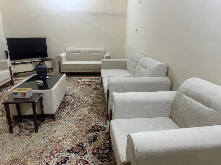 السلام عليكم تخم جديد للبيع نضافه ١٠٠٪ غير مستعمل فقط يومين سوايه نجار سعره مع طبله وسطيه 1,250 بيه مجال بسيط العنوان بغداد الزعفرانيه


**إذا كنت صاحب هذا الإعلان وتريد حذفه لأي سبب، رجاءا أرسل رسالة إلى الدعم الفني**