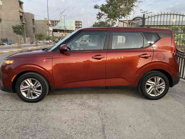 السلام عليكم 
للبيع كيا صول موديل 2021 ماشية 27 حادث خلفي جاملغ وباب الخلفي ورش الباب السايق مطابق لون فقط بدون معجون رقم بغداد مشروع وطني السيارة كل نقص مابيها تخم تاير جديد+باتري جديد العنوان بغداد/الكرخ
هـ(***********)
