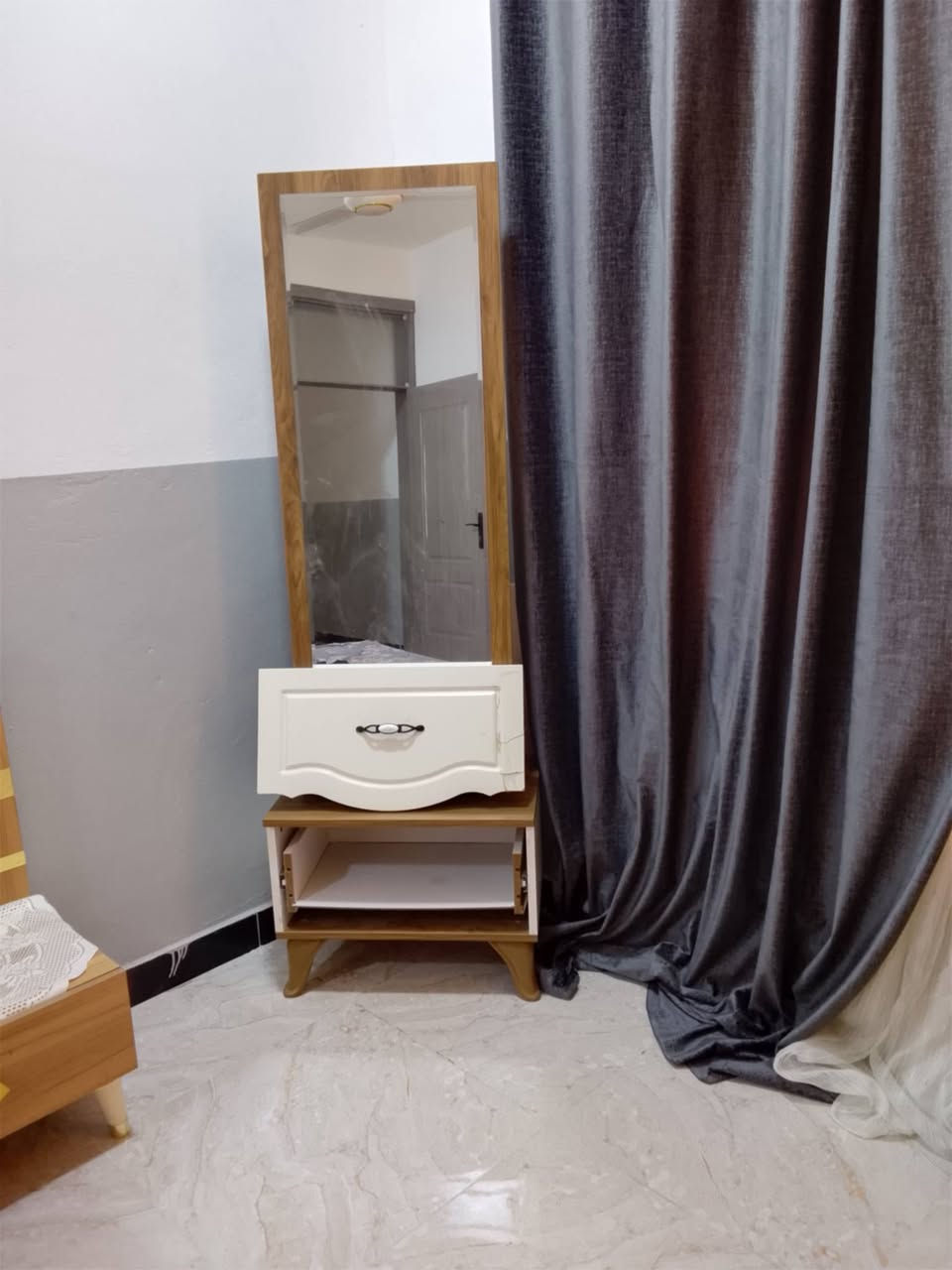السلام عليكم غرفه تركيه باب الاول  درجه اولى  داخل بعقوبه التحرير السعر 950 بيه مجال


**إذا كنت صاحب هذا الإعلان وتريد حذفه لأي سبب، رجاءا أرسل رسالة إلى الدعم الفني**