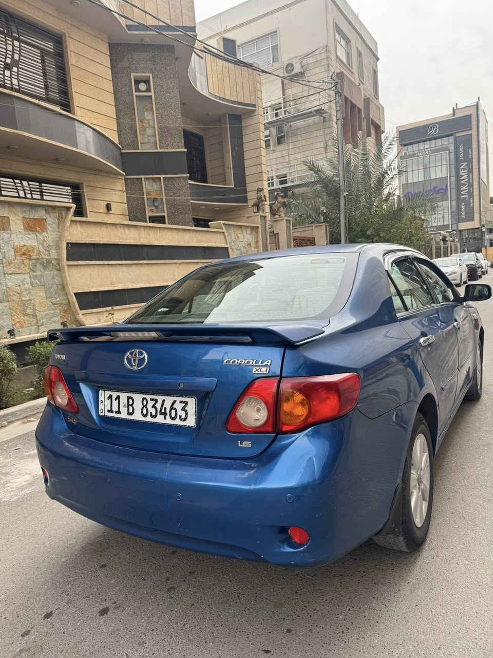 كورلا 2008 خليجي مال ساز
كير مكينه صدر تبريد كله مكفول
شاشه مري شفط 
اي ضربه اي داخل مابيهه 
غرفتهه بلاديه وضع شركه
بيهه بلابواب صبغ فقط
وبيهه جراد حاليا 
السعر 100 وبيه شي بسيط
بغداد بأسمي تحويل مباشر
***********
