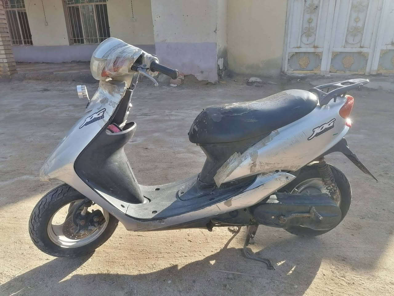 سلام عليكم شباب دراجه للبيع نگره سلف وهندر كهربائيات شغاله مامفتوحه السعر 250 وبيها مجال لل استفسار الاتصال على الرقم *********** مكلف بنشر رجاء ع رقم فقط
