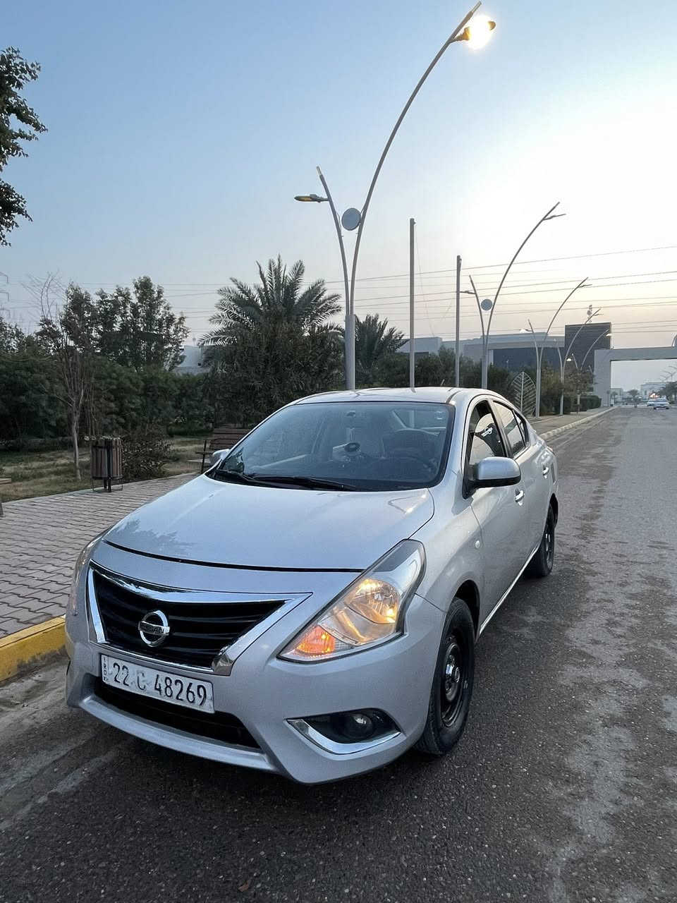 السلام عليكم
صني للبيع موديل ٢٠١٥ السياره حلوه وجاهزه مابيها نقص كير ومحرك شرط بيها ٤ جاملغات صبغ بدون معجون السعر ٨٥ وبيها مجال بسيط مكاني تكريت للاستفسار ***********
