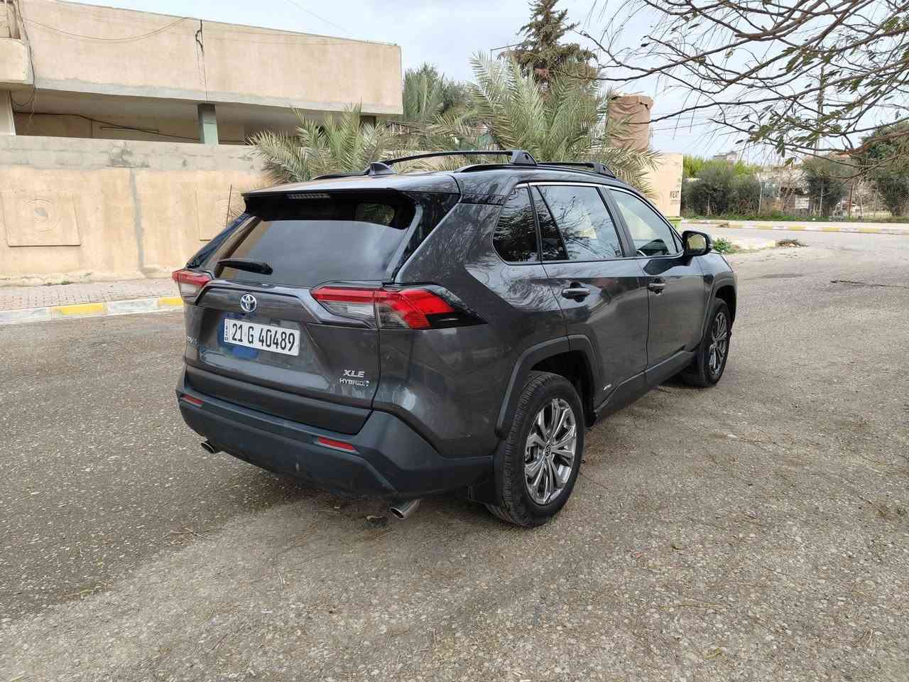 Toyota RAV4 Xle Premium
تويوتا راف 4 فول فول 1/1 موديل 2024

سعر 225 بي مجال 
رقم سليماني بأسمي 

حادث فقط براد بل جاملغ 
بي 4قطع كلير امريكا بدون تبديل اي قطعه
ارباك فقط ستيرن طاك راجع بلادي شركه 
السياره ماشيه 30الف

مكان كركوك 
للاتصال ***********
