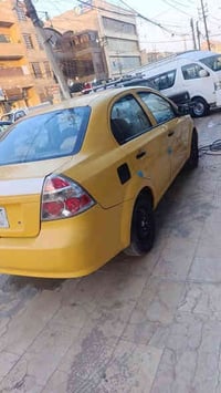 افيو 2010 كير عادي السياره بلادي الونها اصفر من الشركه المحرك والكير ن...