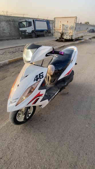 سلام عليكم دراجة GTR  2013 للبيع دراجة جديدة ونضيفة كفرات بلادية مكينة مكفولة وناعمة . تايرات كهربائيات دوشمة بريكات سلف نوزل فيت بم كلة جديد لايت زنون شلعة معدل فول نكرة سلف الدراجة كاملة مكملة
اكفلها من السرقة او غير شيء 
مكاني بغداد الشعلة جكوك سعرها 750 وبيها مجال للشراي متواجد خاص و*********** غير متواجد واتس آب
