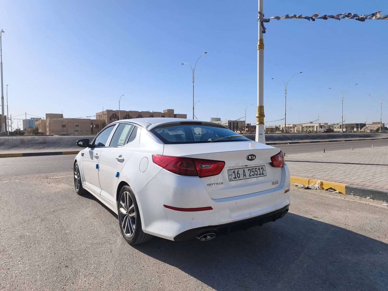 السلام عليكم  للبيع فقط 
 سياره اوبتيما خليجي 
موديل 14 شكل ال 15
المواصفات:
🔑 بصمة (تشغيل + دخول)
📡 حساسات أمامي وخلفي
⚙️ محرك 2400
📷 كاميرا خلفية
📺 شاشة
🎛️ تحكم بالستيرن
❄️ مكيف بارد

📍 المكان: السماوة
📞 للتواصل: (رقم الهاتف***********)
