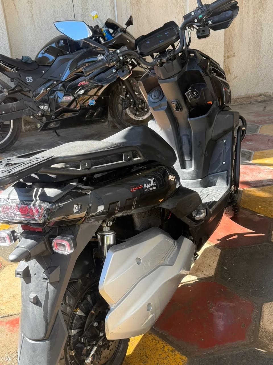 دراجه شحن اباچي 2025دراجه جدا نضيفه مصار شهر من شتريتها ٦ بطاريات مسطره   السعر ١٠٠٠ مليون دينار عراقي مكانها بغداد العامريه رقم الموبايل ***********
