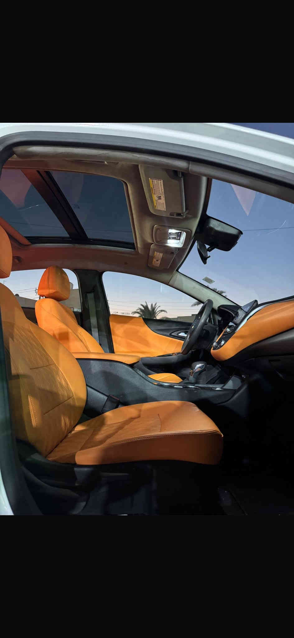 السلام عليكم
ماليبو 2024 معوقين بغداد 

حادثهه جاملغ وبنيد السونار مرفق بلصور 

المواصفات: 

تشغيل بصمه 

تشغيل عن بعد 

بانوراما 

كشنات تدفئة 

كشن السايق كهرباء 

داخل مشمشي مميز 

رادار 

شاشه جبيره 

مكينه 1500 تيربو 

ماشيه ٦٥ الف كيلو 

السعر 127 وبيها مجال 

مكاني الغدير ***********
