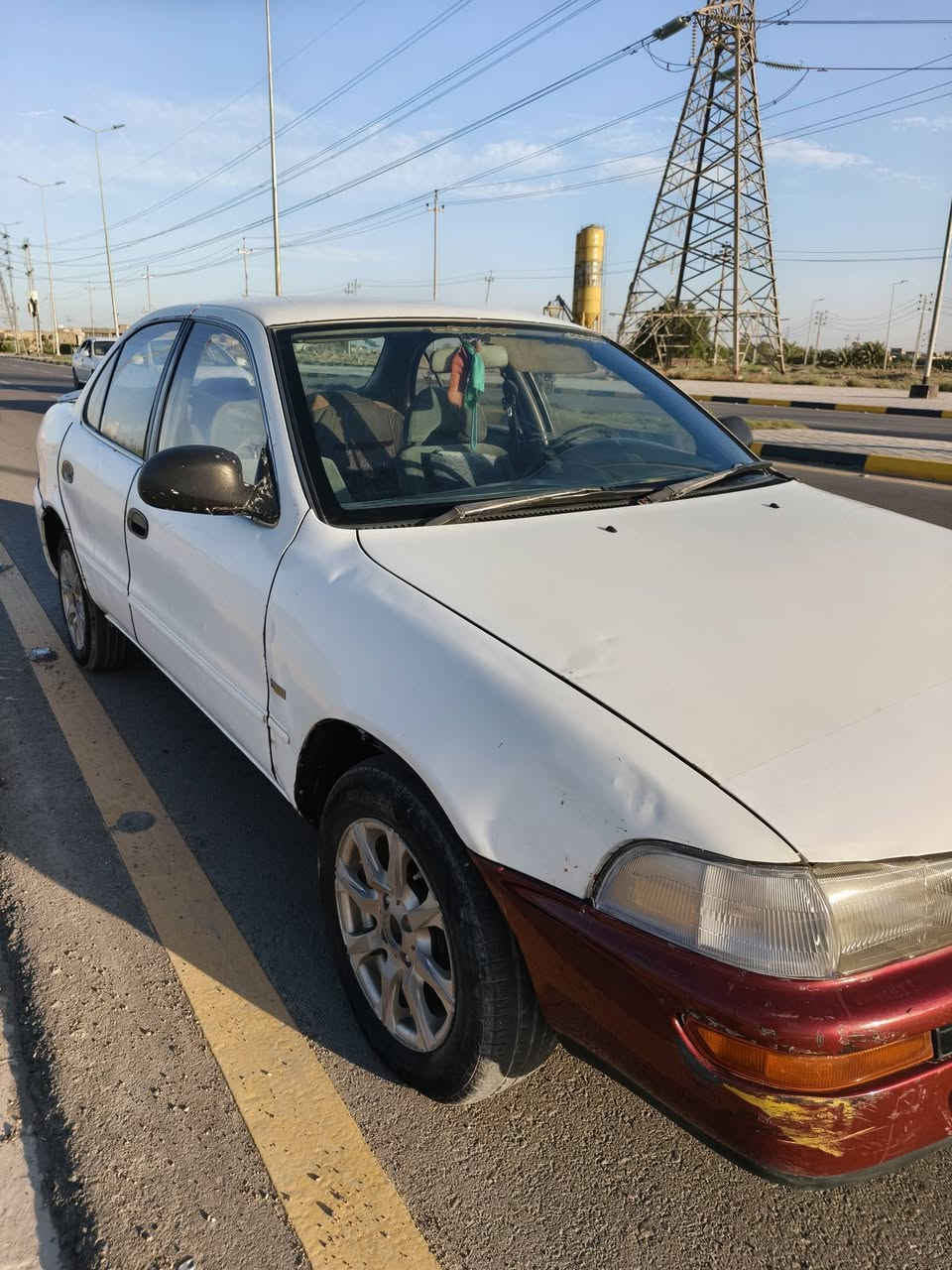 السلام عليكم
تويوتا سبرنتر موديل 92 بسمي سنوية لنهاية 27
محرك وكير مال حاوية جديدات 
صدر جاهز 
عنوان واسط عزيزية 
سعر 41 وبيهة مجال 
رقمي ***********
الغراض بأخر صورتين وية السيارة
