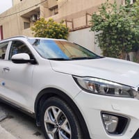 كيا سورنتو خليجي 16 مقفوله من الخارج ومن كير ومحرك رقم بغداد تحويل ثان...