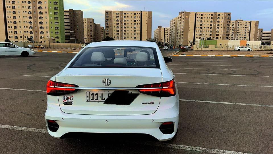 السلام عليكم … للبيع 
سيارة MG 5 plus موديل 25 
🏎️ ماشية 32 الف فقط 
🏎️ بصمه 
🏎️ شاشه كبيره 
وباقي المواصفات معروفة 
مكفولة كفاله عامة 
السعر ( 110 )$ وبيهه مجال 

للاستفسار *********** بغداد

