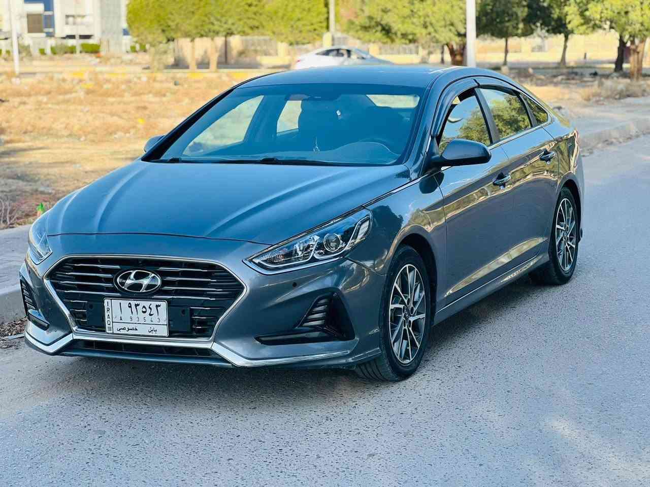 سوناتا 2018 وارد أمريكي حادثها جاملغ وبنيد وبيها بالعراق رشات صبغ بدون دواخل السونار مرفق بالصور
السياره شاديلها منضومة غاز مكان السياره حله ٨٠ السعر ١١٥ للاتصال *********** حلة, بابل
