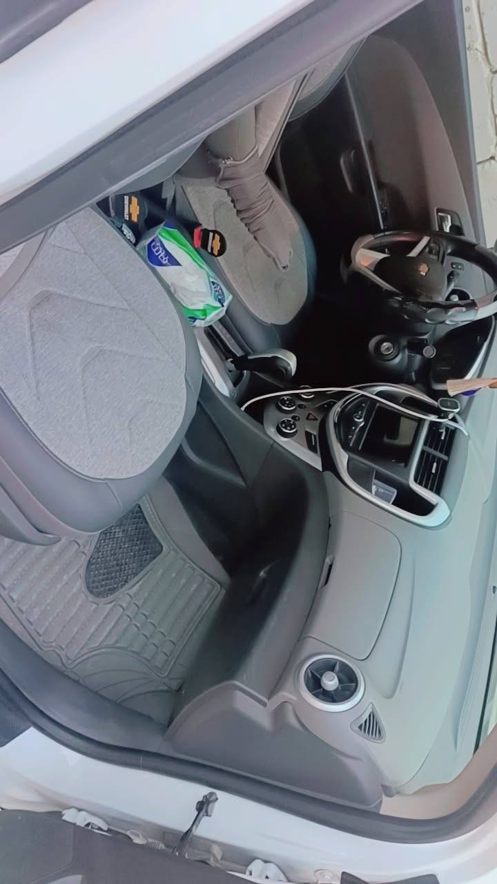 للبيع او مراوس موديل 2019
محرك 1400تيربو
كير ومحرك شرط 
فئة LT
ماشيه 100ميل
حادثه بسيط واضح بالصور
مكاني النجف
السعر 80
متواجد فيس
رقم واتساب
***********
