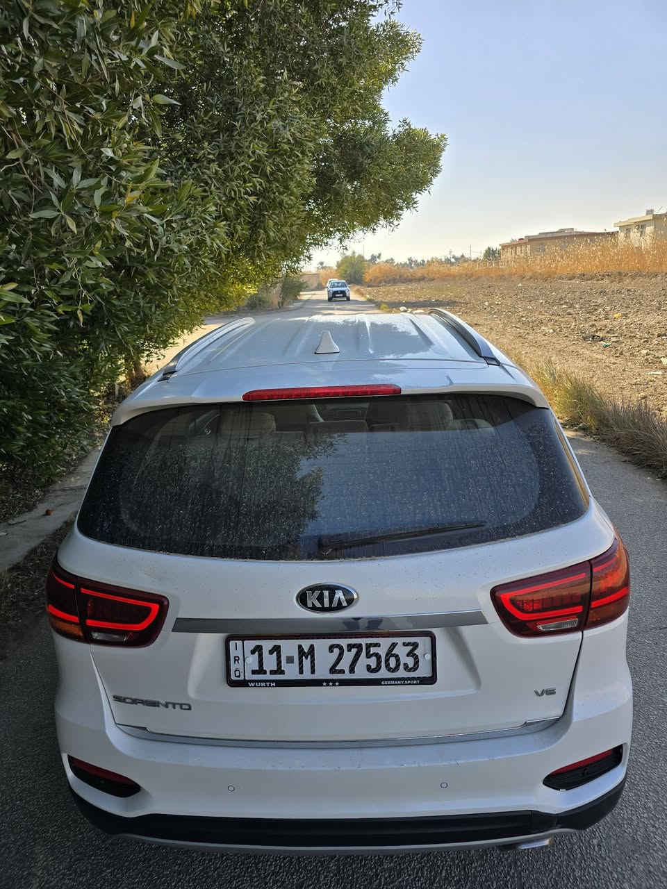 سلام عليكم سورنتو موديل 2019 خليجي مكفوله كفاله عامه من صبغ عده بارد قليل موضح بسونار رقم بغداد نكليزي تحويل ثاني يوم مواصفات فول ام لكيشن  تايرات جديده حداديه جديده مكينه وكير مكفولات 6 سته دوش ماشيه 149 الف سعر 230 وبيها مجال تواصل تصال ع ***********
