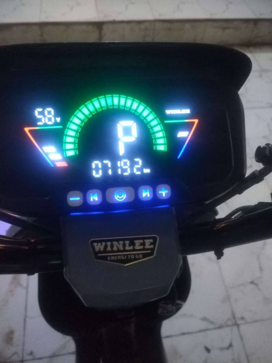 السلام عليكم دراجه البيع خمس بطاريات حجم كبير ار٩ السعر 450 بيها مجال الرقم ***********
