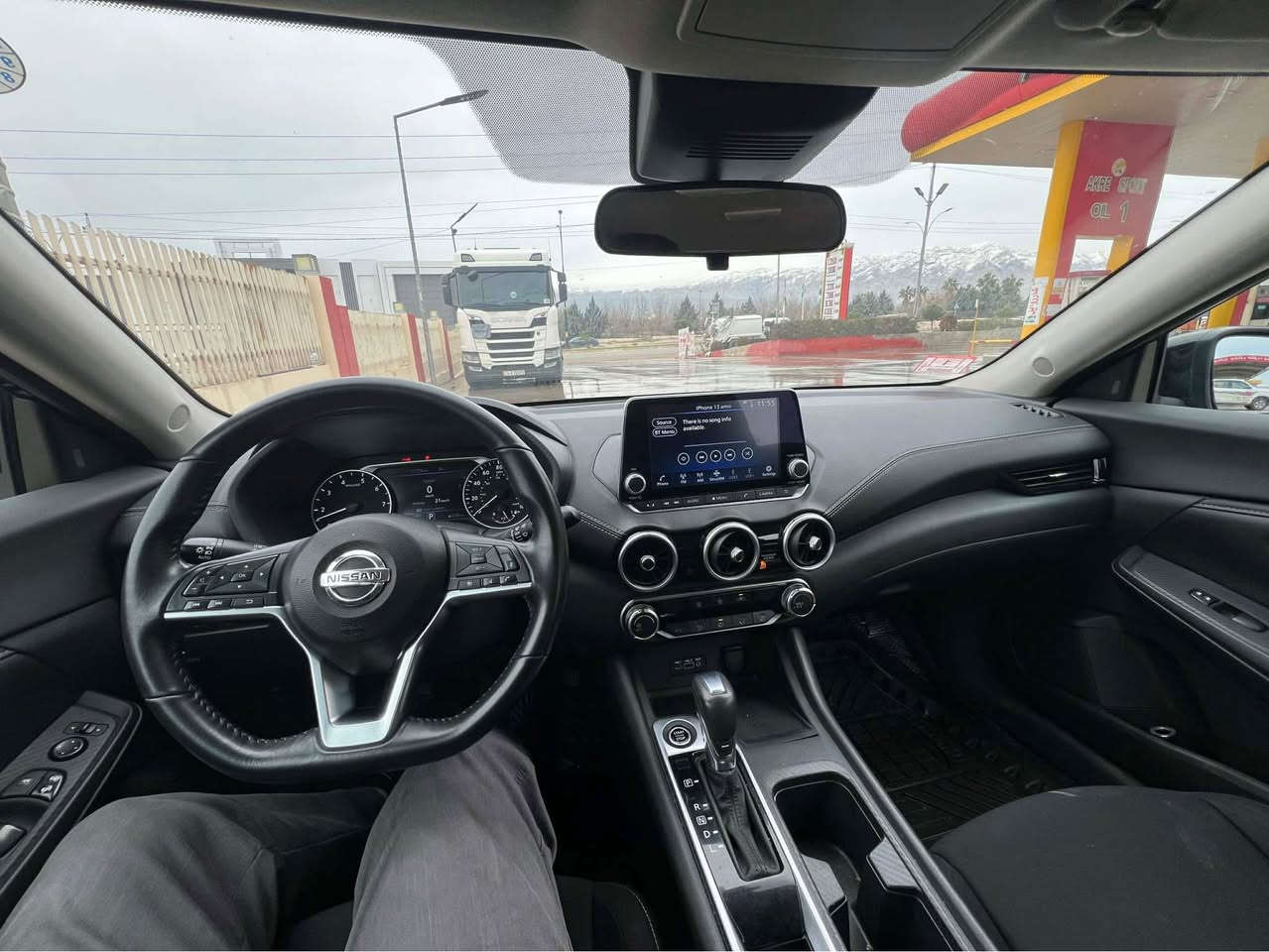 سێنترا ٢٠٢٢SV 
پێش و پشت کەپس 
بەسمە
رادار
یەک پارچە
گێر و مەکینە بە شەرت
٥٥٠٠٠ کم رۆیشتوە 
سەنەوی نوێ ٢٠٢٩
رقم شانسی 
3N1AB8CV4NY307854
ژمارەی تەلەفۆن 
*********** أربيل, العراق
