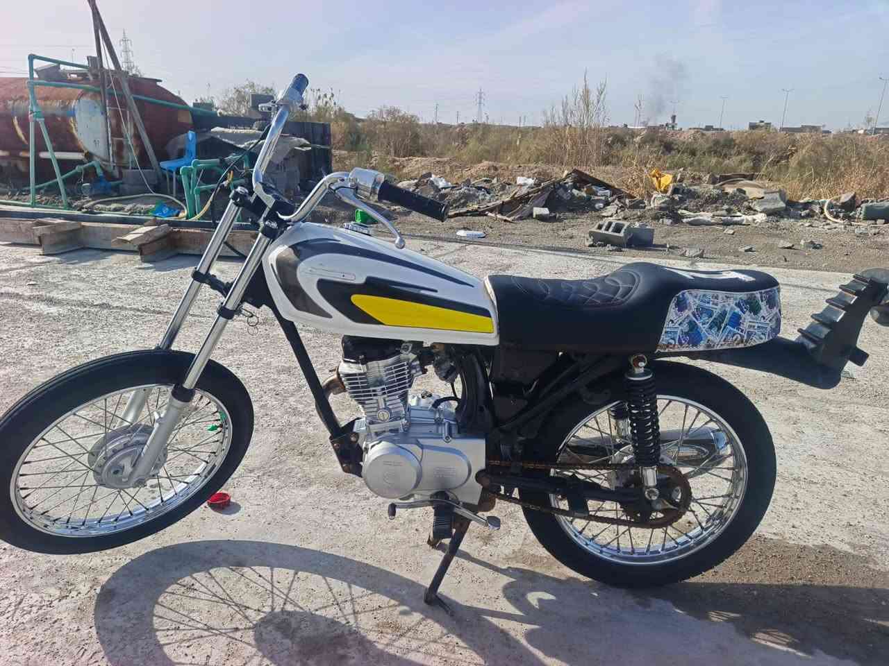 سلام عليكم دراجه ادوات ادوات سيجي نامه مديل 25 برقي مامفتوح سعره 600 مكاني بصره هارثه رقم ***********
