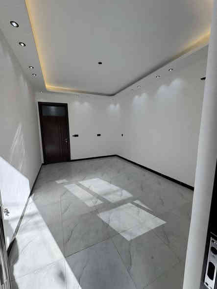 دار100 متر  للبيع
بغداد الكرخ حي الجهاد منطقة ديوان المخابرات 
يحتوي على 3 غرف نوم حمامين صاله مطبخ
ديكوات داخلية 
السعر 225 مليون
تسليم مفتاح 
للاستفسار***********
***********
