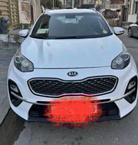 كيا سبورتج 2020 رقم بغداد الدولي الجديد  ماشيه 75 الف مكفووله من صبغ ب...
