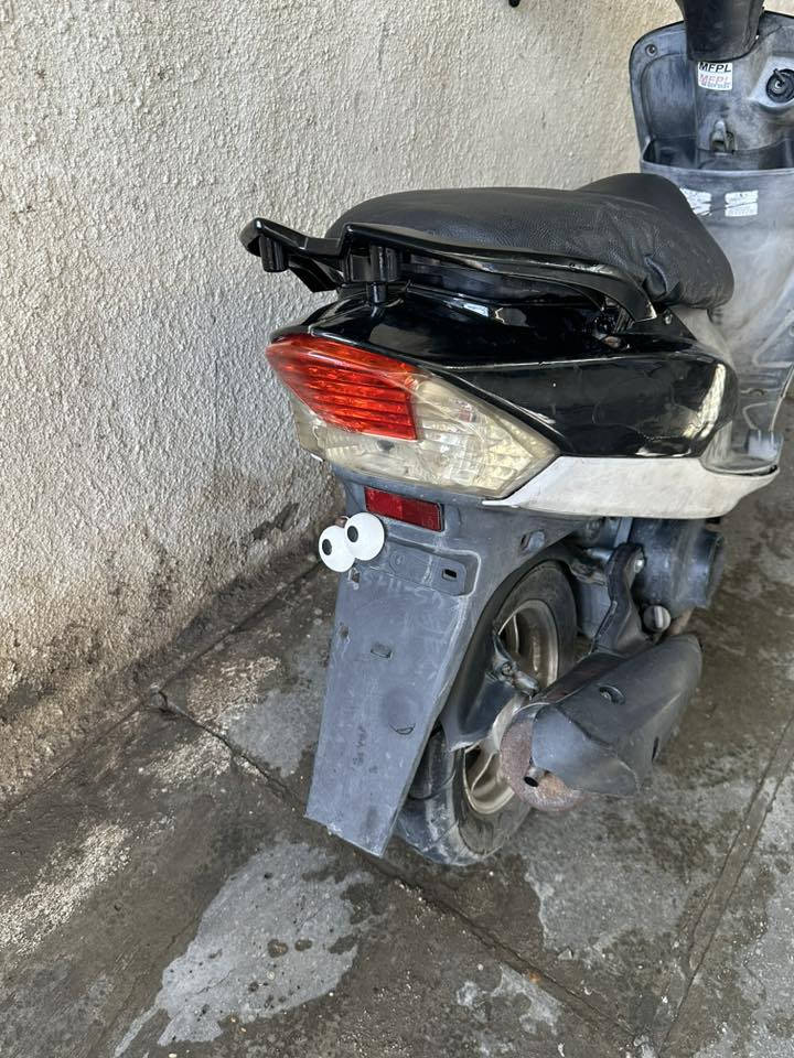 سلام عليكم ماكس منغولي مكينه حلوه ناعمه بيهه بس راس مال عدله وكابريتر تجاري غيرهه ماكوو 
مكاني مدينه الصدر قطاع 41
سعرهه 450 وبيهه مجال 
رقم الهاتف ***********
