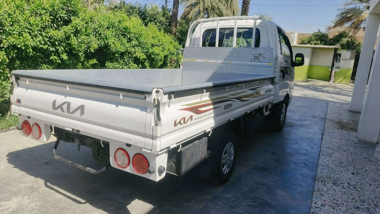 سلام عليكم للبيع كيا حمل موديل2024 رقم بغداد الجديد سياره جديده مكفوله كفاله عامه بعدهاعل وضع الشركه ماشيه ٢٦ الف حقيقي فول سستم دوشمه داخل غلاف بدي سياره كلش نضيفه ومال جناي مكاني بغداد للستفسار اتصل***********
سونار مرفق بل منشور
