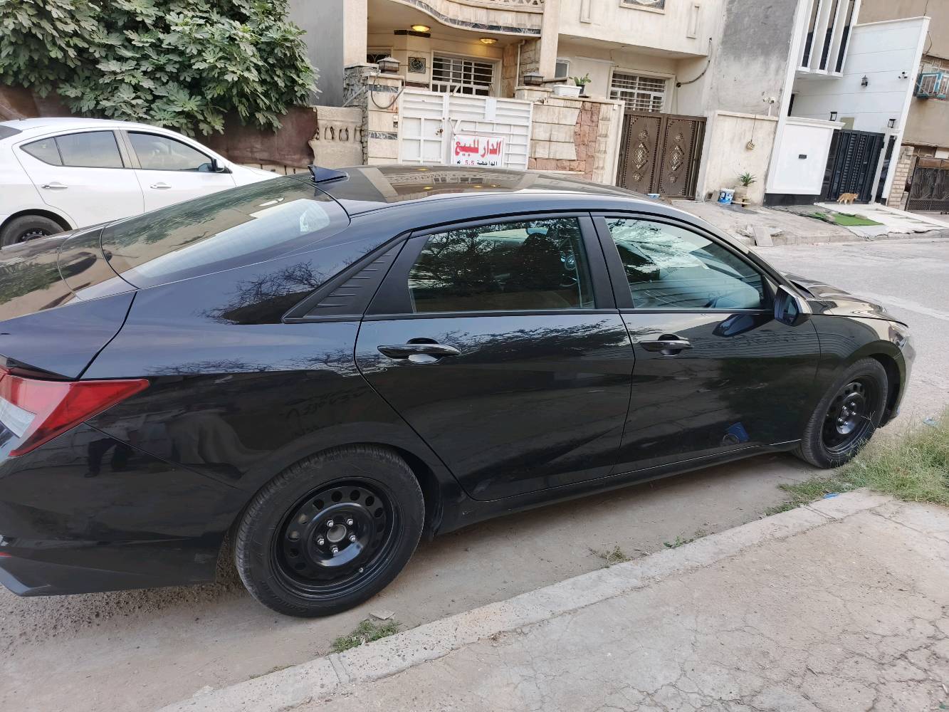 السلام عليكم
النترا موديل ٢٠٢١ للبيع لو المراوس ب K4 
مواصفات السيارة:
(رادرات أمامي خلفي +حساسات امامي خلفي+رادار مري جانبي +ثلاث وضعيات قيادة +لسيارة بصمة+مثبت سرعة+تحديد مسار +تشخيل عن بعد) 
حادث لسيارة موضح بل صور 
لسعر 140وبيهة مجال 
للتوصل وتساب ***********