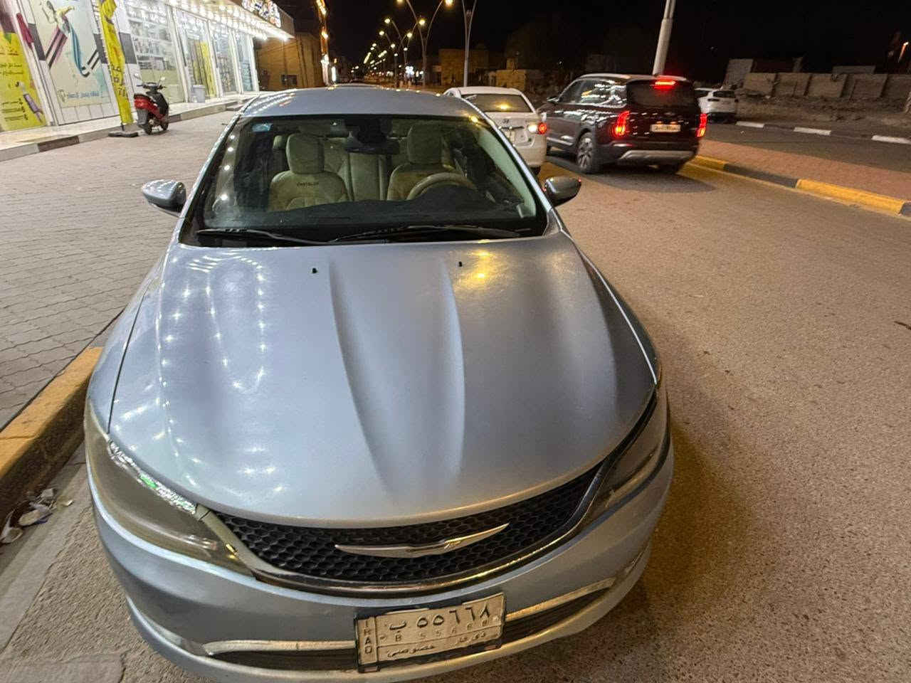 محرك وكير كفالة 6 سلندر وكير ماوس ٩ نمر
حدادية وتخم تاير 
تبريد قطعتين 
دواخل السيارة بيجي 
الايتات زرع عدسة 
السيارة حادثة باب السايق مبدل والخلفه مصبوغ فقط 
رقم ذي قار مشروع وطني سنوية لل 2027/3
السعر ٨٨ وبيها مجال
***********
