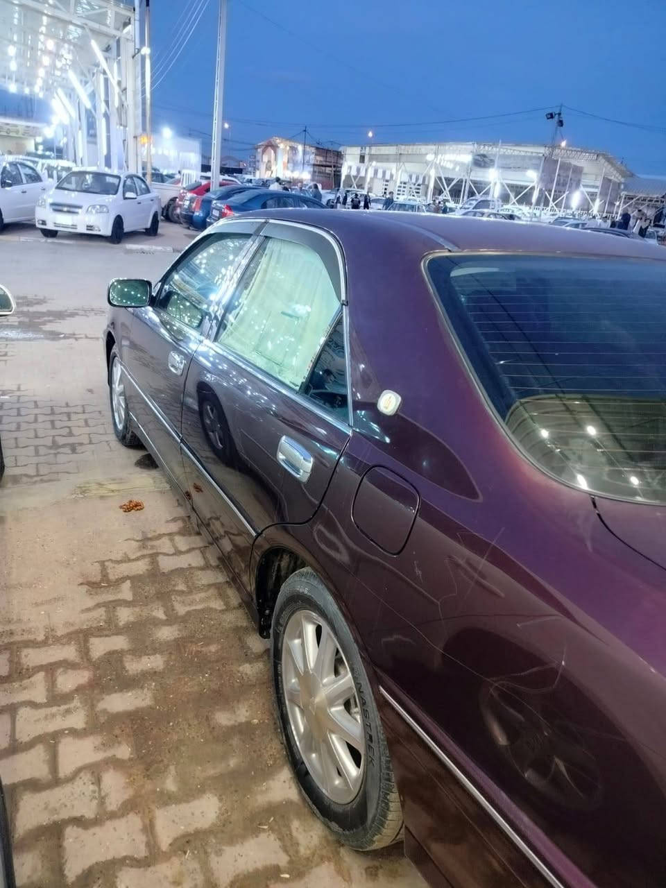 ملكه 2001 دكمه وحده مكينة 2500 vvt اللون كرزي رقم كركوك مدفوع كمرك وضريبة ارقام حديد وسنوية وملصق مكفولة من الكص والضربه. ب112 وبيهه مجال  مكان السياره نجف  *********** مكلف بنشر
