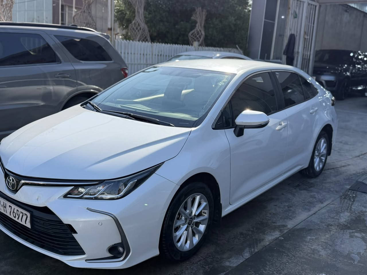 السلام عليكم
كورلا 2022 ساز اصلي 
ماشية 46 الف كيلو 
محرك 1.8 لتر 
السياره بصمة مري شفط 
مراية وصطية تعتيم صندوك من توكف يمه يفتح وحدة 
ماناقصها اي شي تايرات جدد 
بيها صبغ بنيد كلير اثر شخط وليس حادث 
وبيها صبغ يم الرقم الخلفي 
سعرها 16.200 الف دولار 
للاستفسار:***********
مكانها معارض النهضه شركة اللامي
