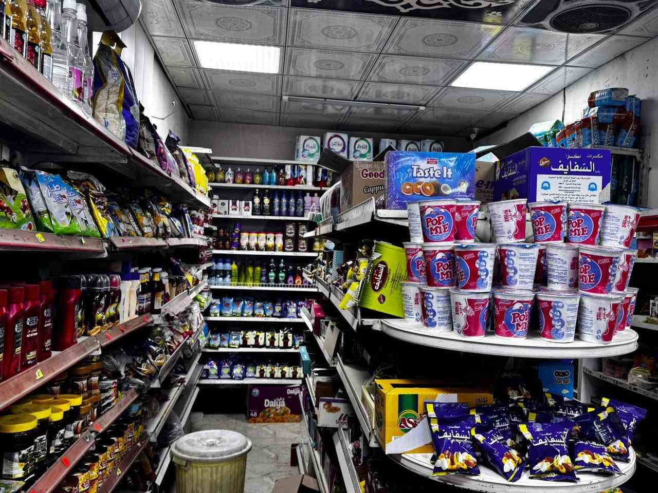 سلام وعليكم اسواق لبيع 11 عارضه 3 مل شركه4 مجمدات سبالت 3 مبرده سستم كامرات جهاز رصيد ميز كاشير بلازمه سلات جبس لعنوان البلديات تقاطع الكهرباء السعر 20مليون وبي مجال رقم  *********** مامتوجد عل فيس
