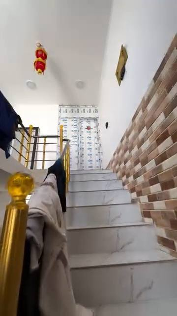 بيت للبيع بالقرب من مزار سيد سماعيل منطقه تبليط وكلها خدمات
مساحه100متر طابق ونص بناء جداااا راقي وبتصميم راقي وجديد
عرض شارعه10متر تبليط
الطابق الاسفل غرفه وصاله واستقبال كبير جدا ومطبخ وصاله وصحيات داخليه وخارجيه وطارمه وبراني جبير
الطابق الاعلى غرفه وصاله وصحياات بناء البيت جدا حديث
سند25اقرار محكمه
السعر90وبي مجال
يرهم البيت مع بيت طابو صرف او بيت جهه الامامين
حبايب رقمي بي واتساب راسلني ومباشر تتحول على ابو البيت رسمي ***********
