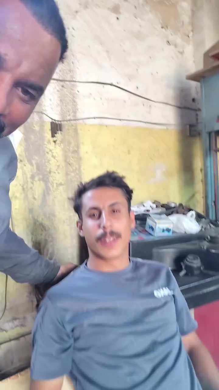 السلام عليكم اخوان اليوم بضيافتي الاخوان من أهالي بغداد والنجف اخوكم ظافر التميمي حي الصناعي السايدين الرئيسية قرب غرفة الحراس ركن المزرعه ***********
