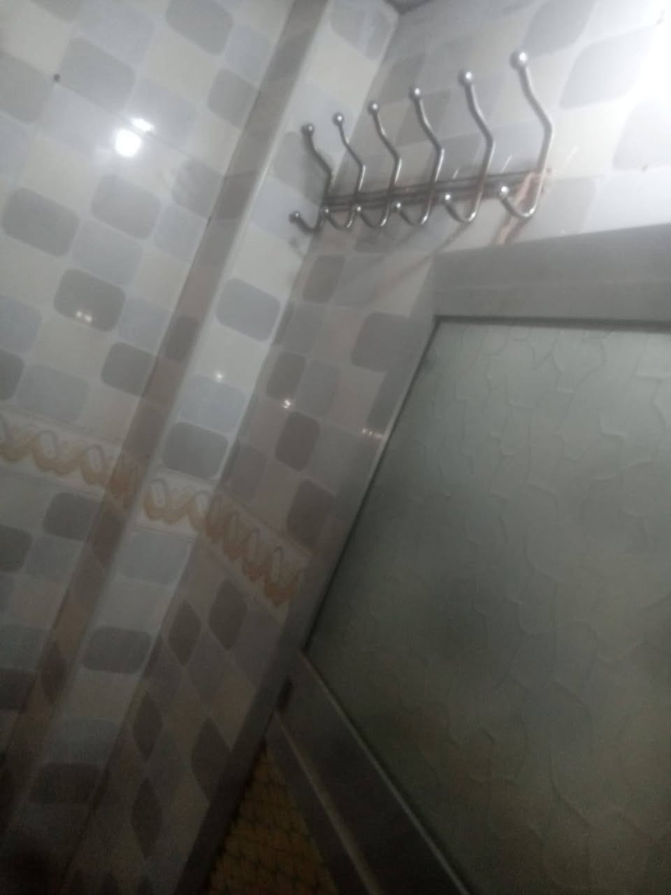 بيت للبيع طابو صرف في محاويل شارع العريض حي السراه 

المساحه 175طابقين  مبيوع عل مبادرة وهسه صاحبه يريد يبع المقدمة 33مليون وبقي الشهر 480الف السعر الكلي 110مليون المقدمة 33مليون وبقي الشهر 480الف لمصراف 

***********//أبو علوش ☎️☎️👉
