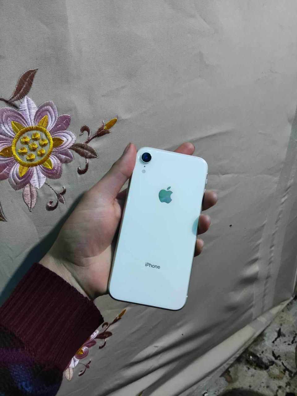 ئایفۆن ئێکس ئار  هیچی نەگۆراوە بەشەرت  ١٢٨گێگا  پاتری ٧٧زۆر زۆر خاوێنە بێ دەسکاریە  رەنگی سپی   شوێنم هەولێرە سعری 220هەزار و هەندەک محامەلە  موشتەری نی مێیە چات رەحمەتت لێبی ❤️ئەوەش رەقەمم (***********) أربيل, العراق
