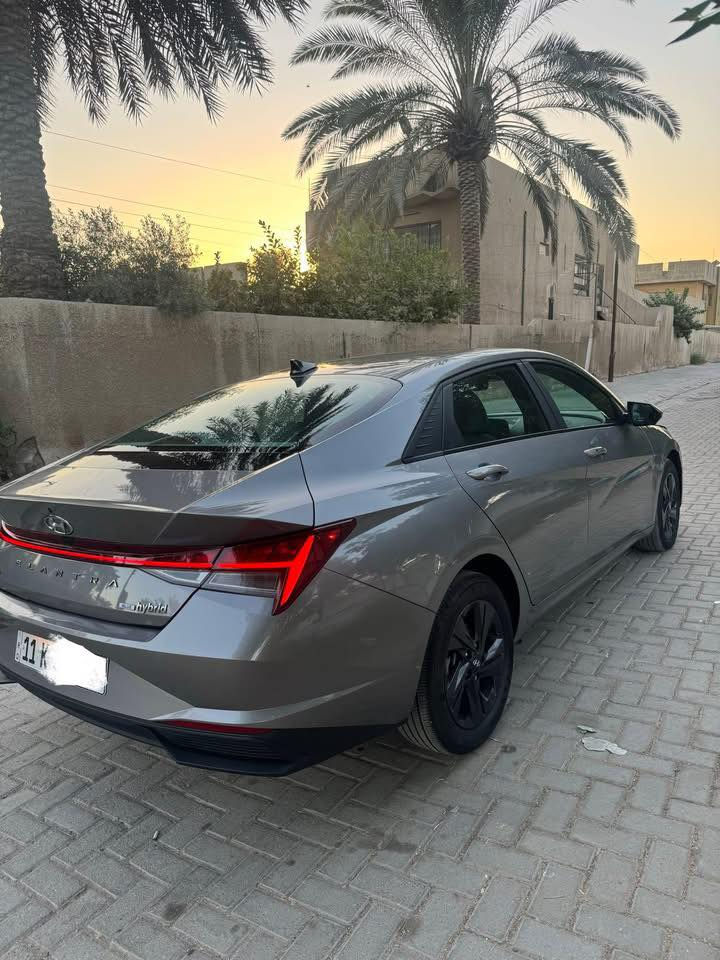 النتره للبيع هايبرد  موديل 23   ماشيه 15 الف
مواصفات بلو دخول جديد 
دخول جديد مرقم بغداد مواصفات جنطه ذكيه بصمه تشغل كشنات تحكم  إستيرن أربع جهات لإدارات جانبيه ويل كب لد امامي خلفي 
حادثه صبغ جاملغ وبنيد رقم  بغداد سعر 144  
نهايته
 للاتصال ع هذا الرقم 
***********
