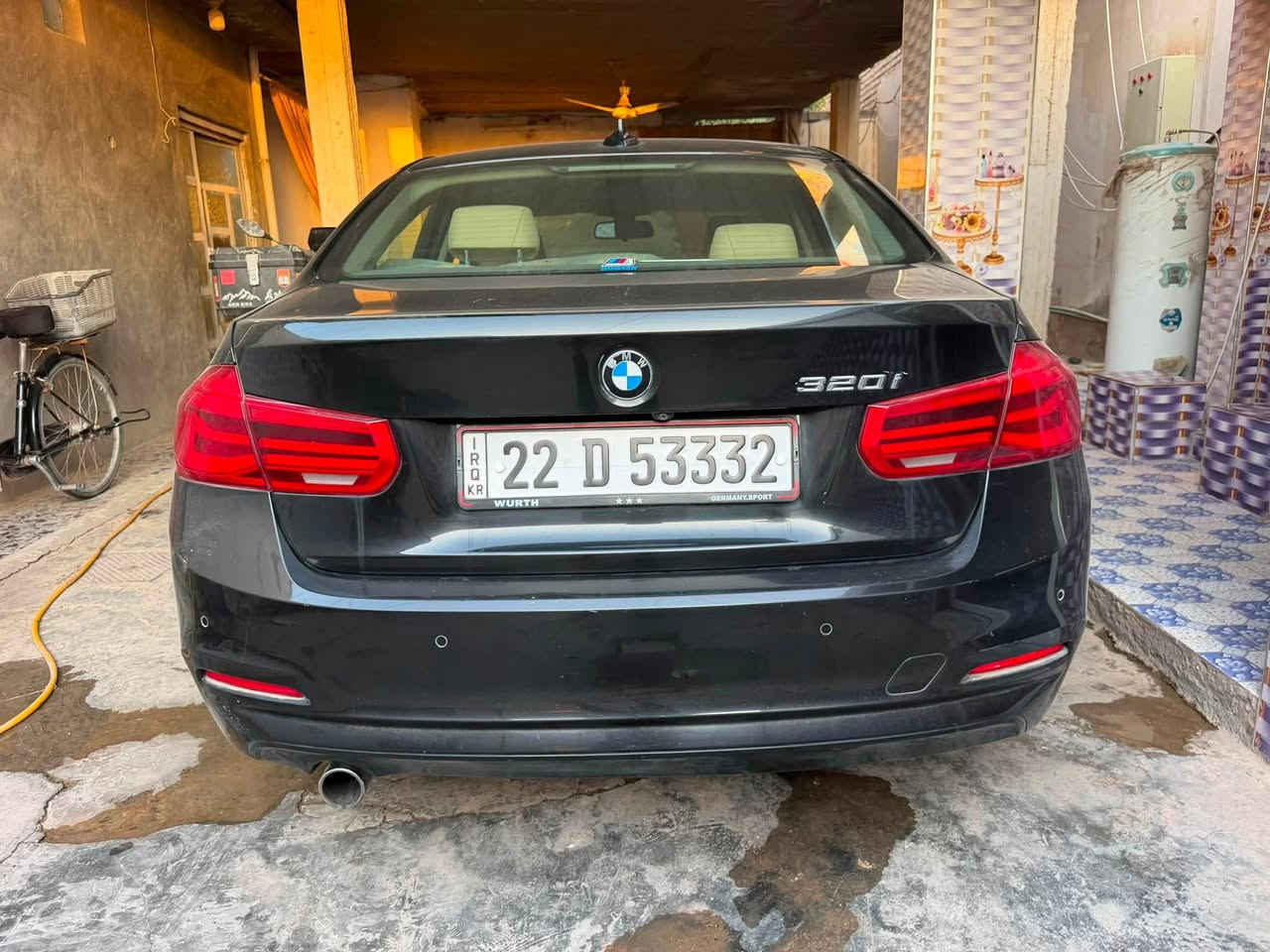 السلام عليكم
BMW 320i 2018 

تون تيربو  

أربيل 

ماشيه ١٦٥ الف حقيقي

فول مواصفات 

سونارها موضح بالصور 

السعر@ ١٦٠ وبيها مجال

***********
