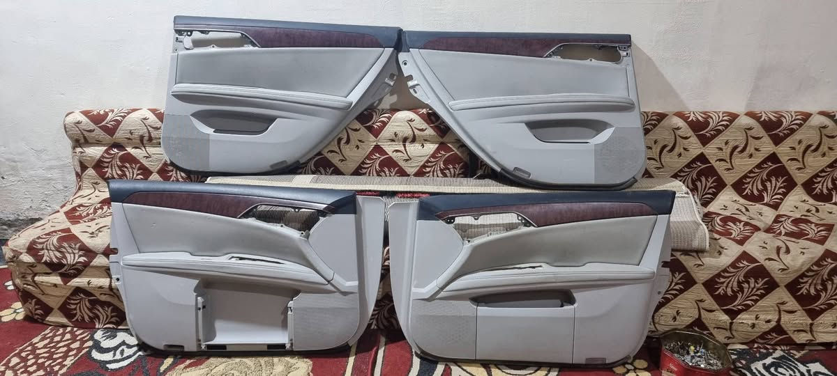 بطاين افلون  تخم كامل 4 نضيفات مكاني بصره لسعر 60 الف اربعتهن 
***********
