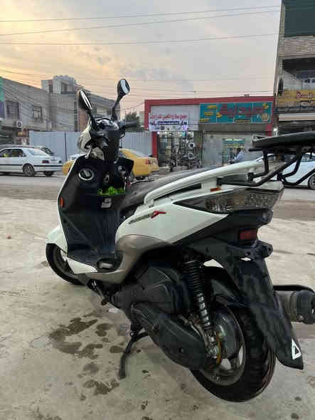 السلام عليكم  للبيع دراجة سكنس لد موضحة بل صور نضافة ومحرك وكفرات مكفولة بلادي  ياباني
 للاستفسار *********** 
العنوان بغداد الكاظمية
