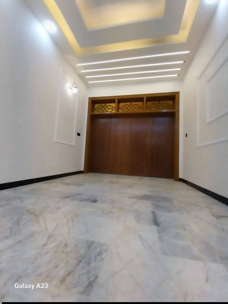 بيت للبيع مساحه 100 متر
طابو صرف حي ميسان قطاع 73 بداية حي ميسان 

خلف سايدين الشريط 

طابق ونص جديد صب كونكريت وطابوك نهروان 

الطابق الاول غرفه وصاله ومطبخ وستقبال 

وصحيات داخليه وخارجيه ومكشوفة

الطابق الثاني غرفة وصاله وصحيات 

السعر 175 مليون 

استفسار اومراجعة مكتب أبو علي الخالدي 

عنوان المكتب حي ميسان شارع كيات قرب تقاطع بوريات 

او الاتصال على الرقم ***********

او الاتصال على الرقم ‏‪***********‬‏

ادخل على الرابط التالي واطلع على عروض حي ميسان

https://www.facebook.com/groups/392370572858358/?ref=share_group_link
