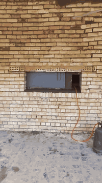 علي النجفي • بناء الافران • صمون حجري