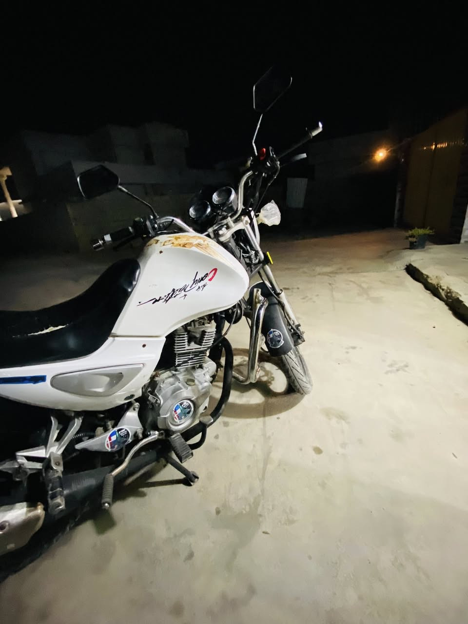 السلام عليكم 
#للبيع موطور سنكي موديل 16 موطور نضيف  مكفول كفاله عامه من كهربائيات او محرك موطور شلعه او معدل محرك 150 ما مفتوح بيه برغي موطور مرتب نضيفه نضافته 80/100   # السعر 650 او بيه مجال شي قليل لاستفسار *********** مكاني صلاح الدين بلد

